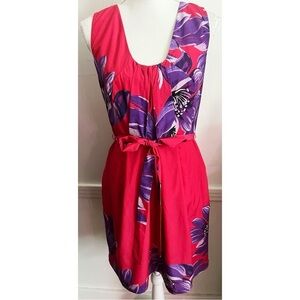 Yoana Baraschi • Elegant Pink and Purple Floral Dress